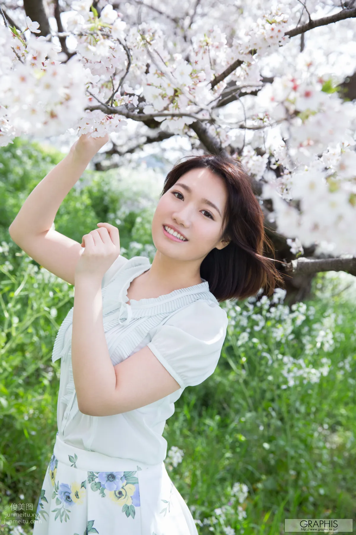 [Graphis] 2017.05.31 Gals Mitsuha Kikukawa 菊川 みつ葉 『 Fresh seedlings 』 page 4
