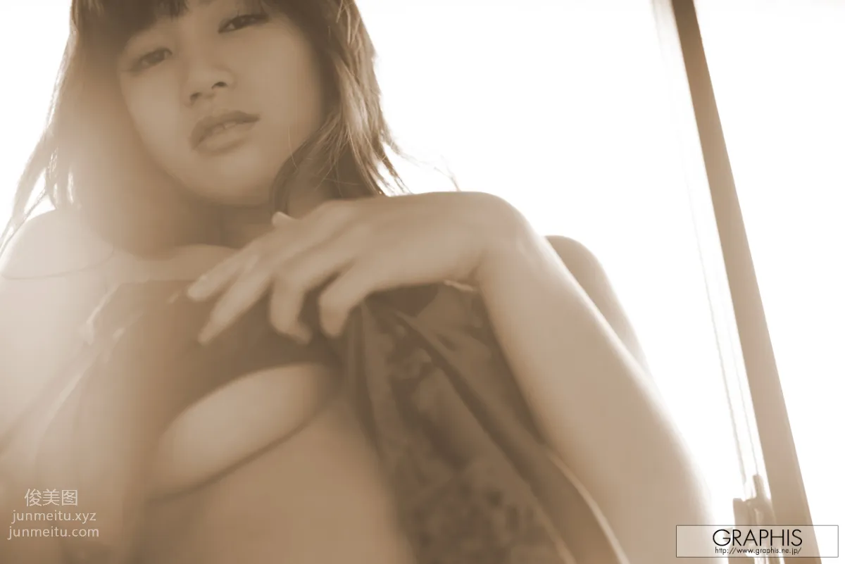 [Graphis] 2017.07 每日一枚 Shoko Takahashi 高橋しょう子 page 15
