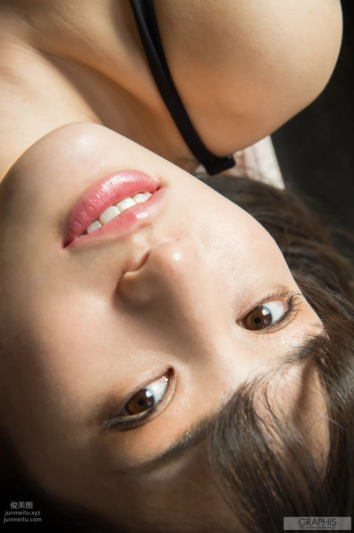 [Graphis] 2017.08.28 Shoko Takahashi 高橋しょう子『 Madonna 』 page 80