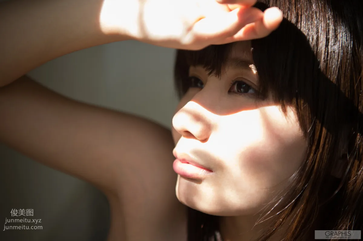 [Graphis] 2017.08.30 初脫ぎ娘 Mii Kurii 栗衣 みい page 74