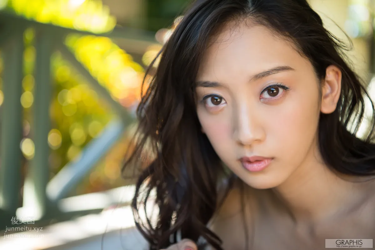 [Graphis] 2017.11.15 AUTUMN SPECIAL 2017 辻本 杏 page 24