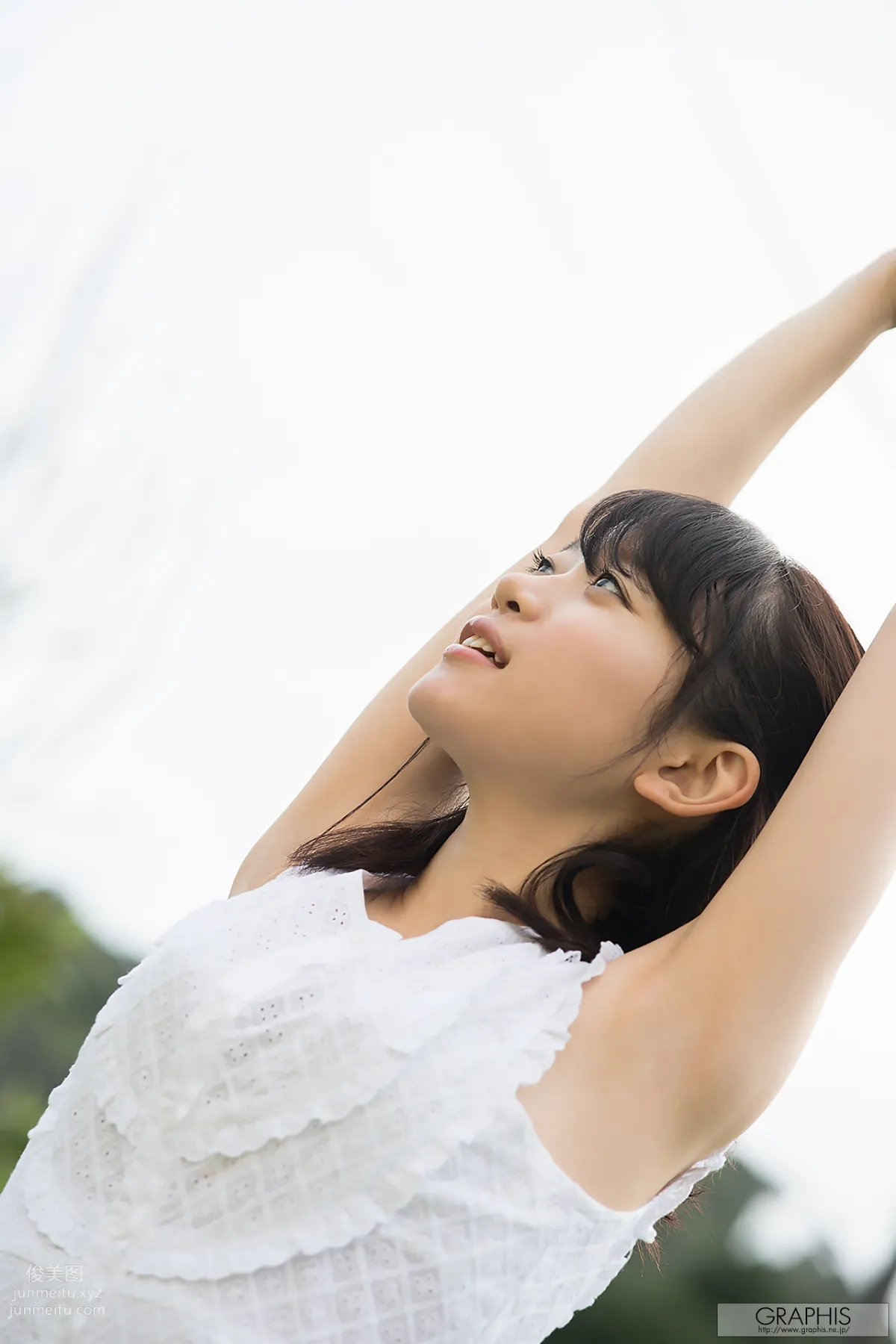 [Graphis] 2017.11.25 First Gravure 初脫ぎ娘 Yura Kano 架乃ゆら page 11