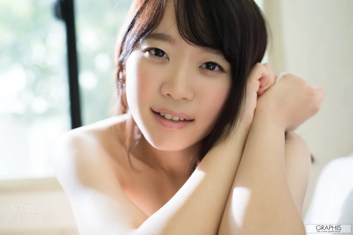 [Graphis] 2017.11.25 First Gravure 初脫ぎ娘 Yura Kano 架乃ゆら page 63