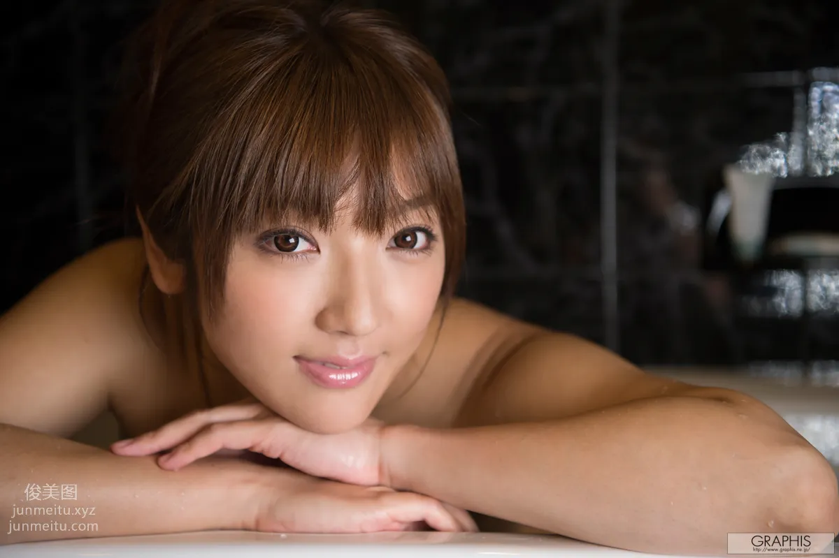[Graphis] 2017.11.30 Limited Edition Shiori Kamisaki 神咲詩織 page 21