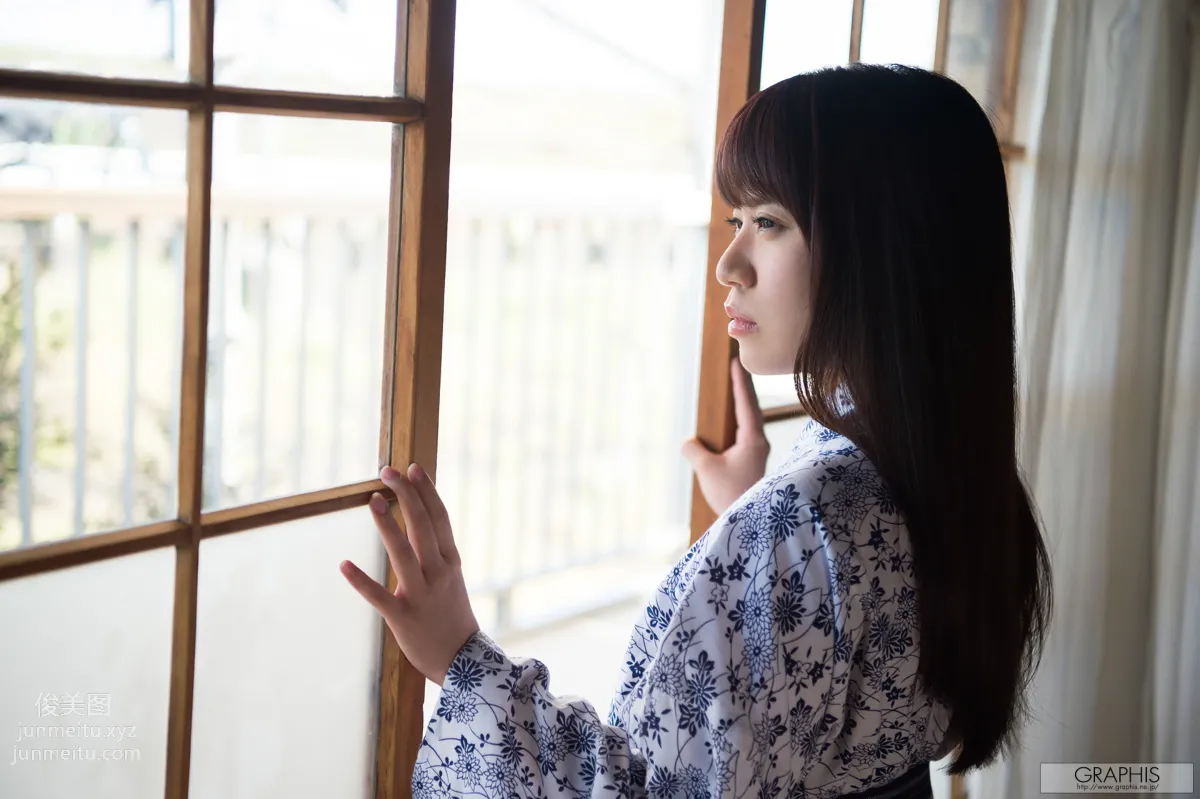 [Graphis] 2017.12.13 Gals 初美りん Rin Hatsumi [Look at me!] page 30