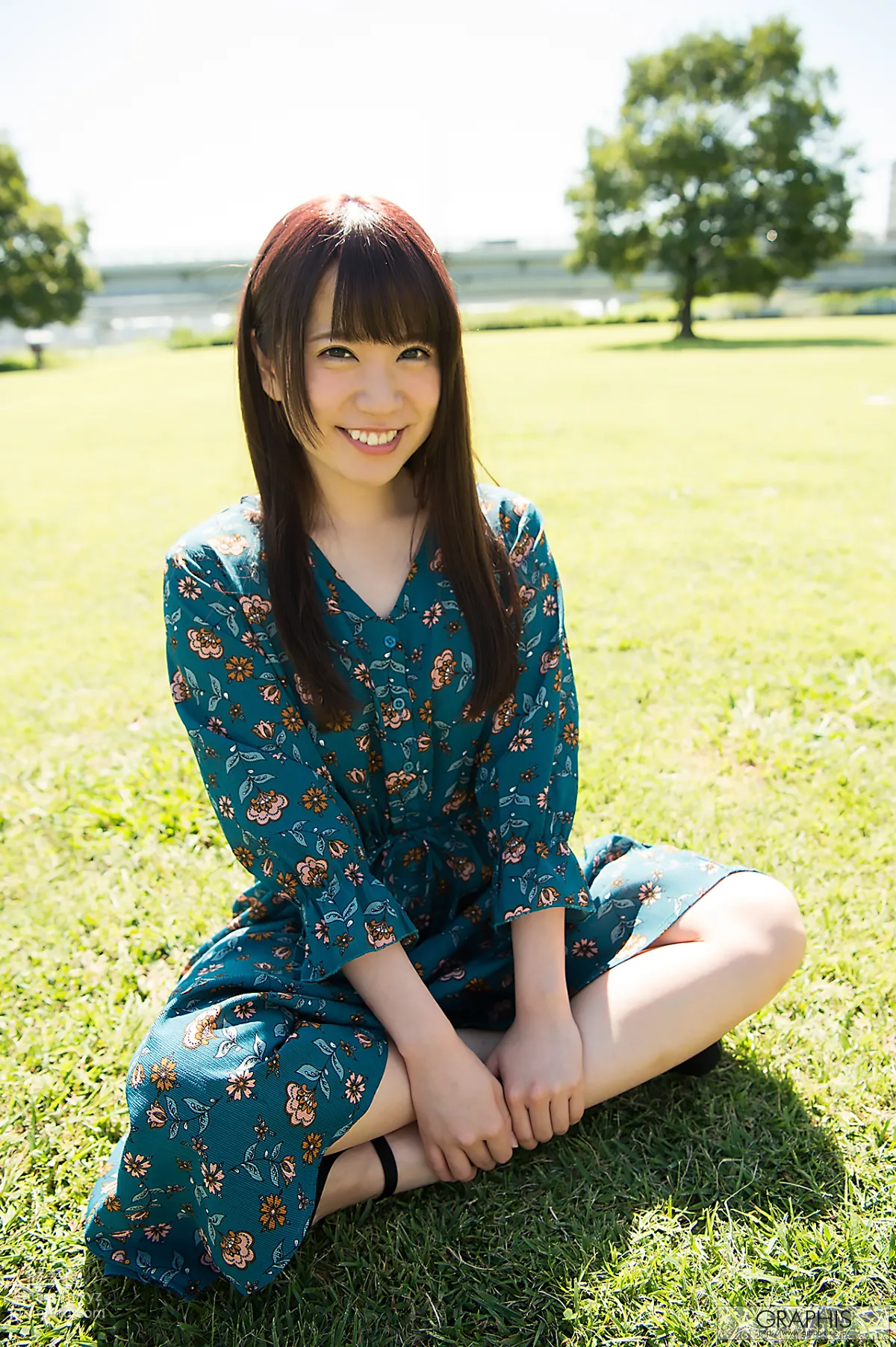 [Graphis] 2017.12.13 Gals 初美りん Rin Hatsumi [Look at me!] page 5