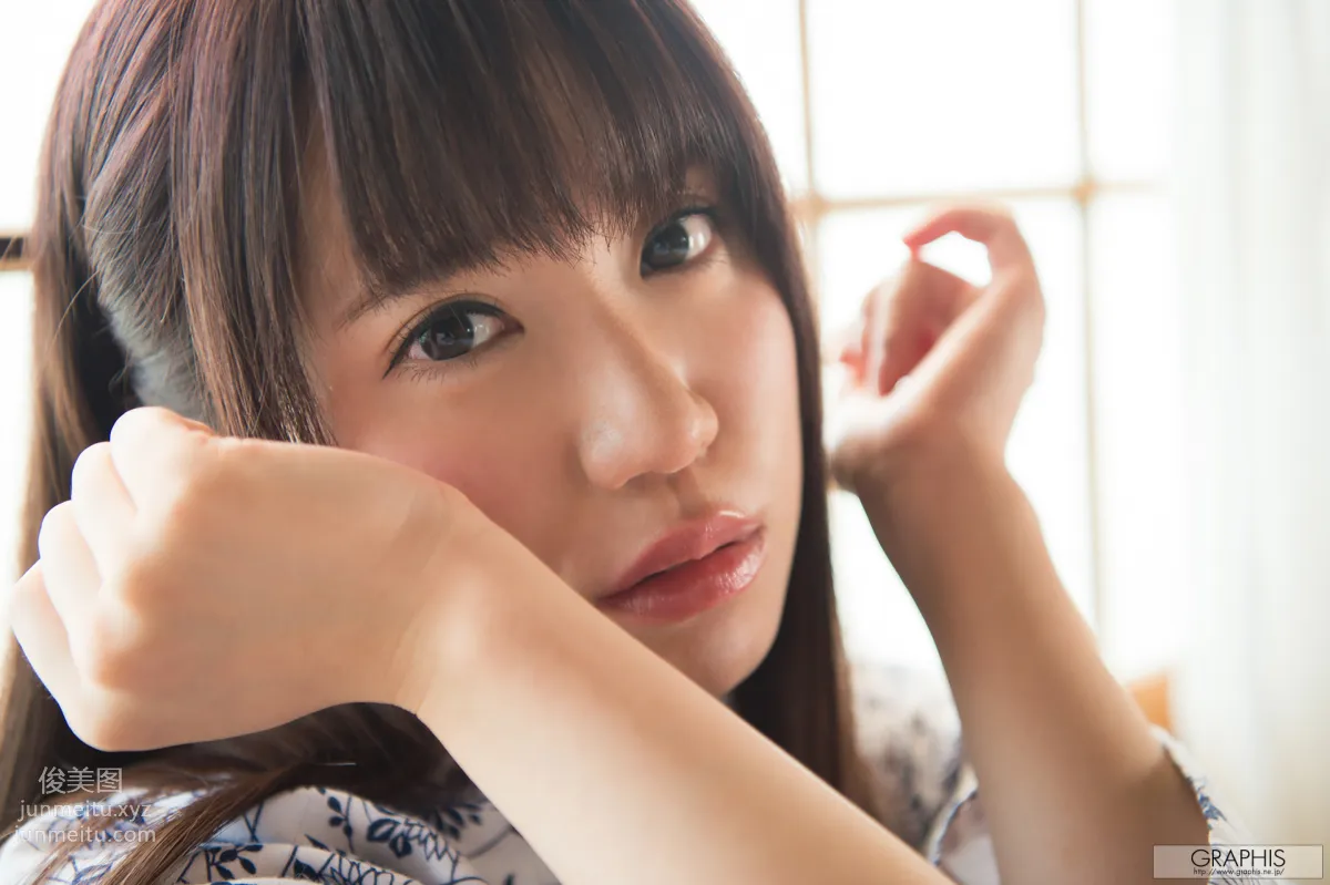 [Graphis] 2017.12.13 Gals 初美りん Rin Hatsumi [Look at me!] page 34