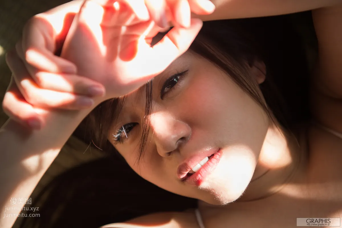 [Graphis] 2017.12.13 Gals 初美りん Rin Hatsumi [Look at me!] page 18