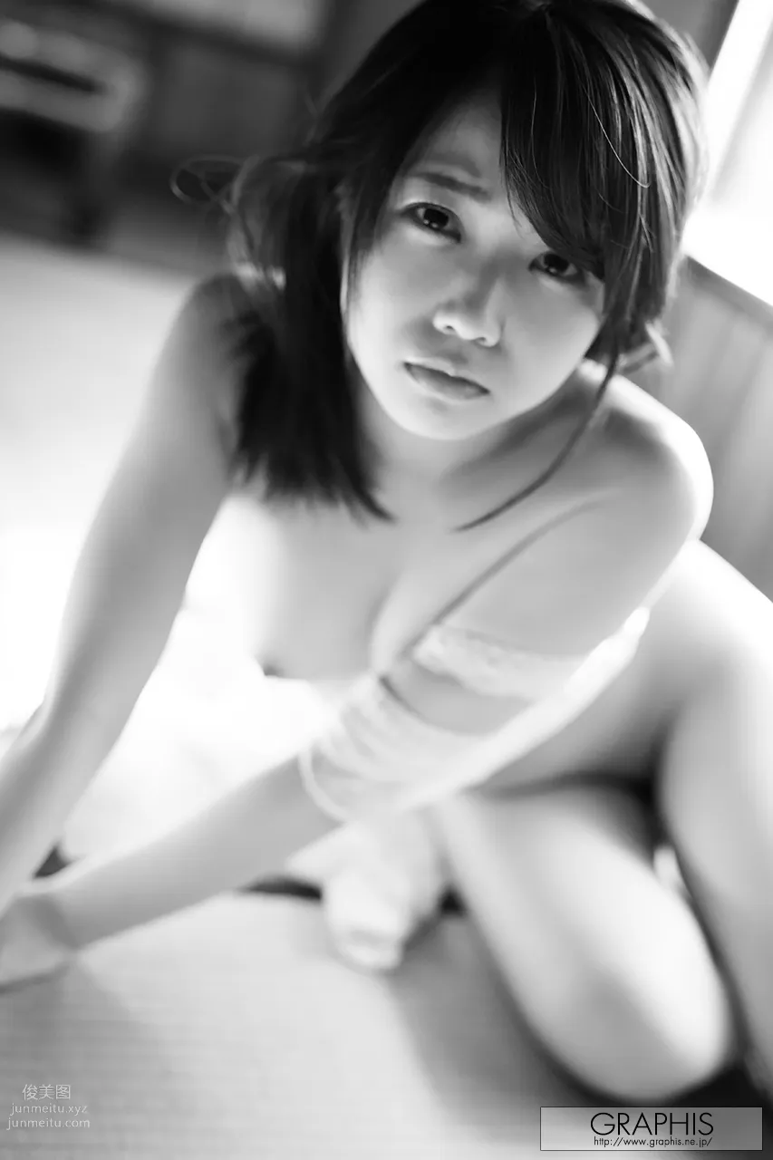 [Graphis] 每日一枚 2017.11 户田真琴 Makoto Toda page 24
