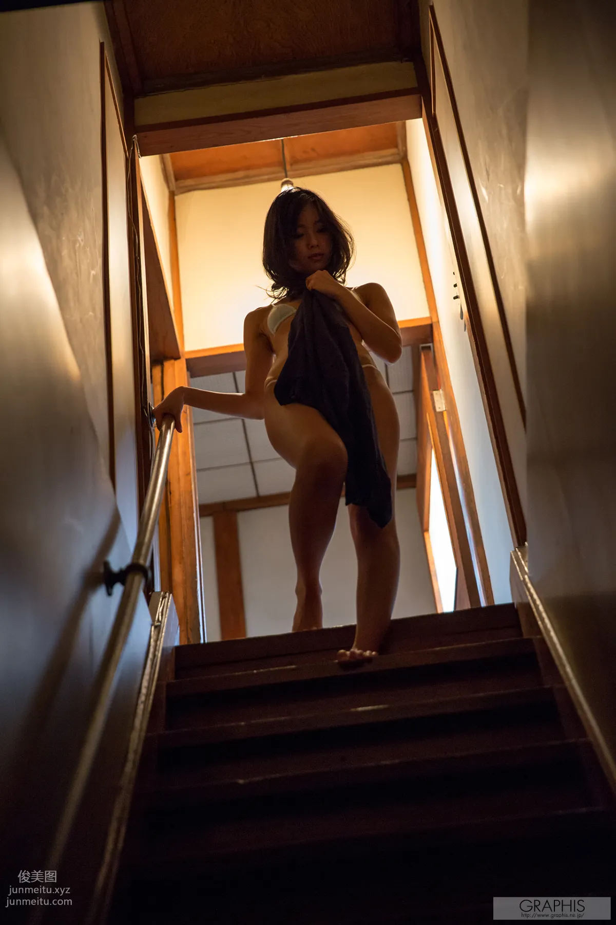 [Graphis] 2018.03.12 初脫ぎ娘 竹田ゆめ Yume Takeda page 80