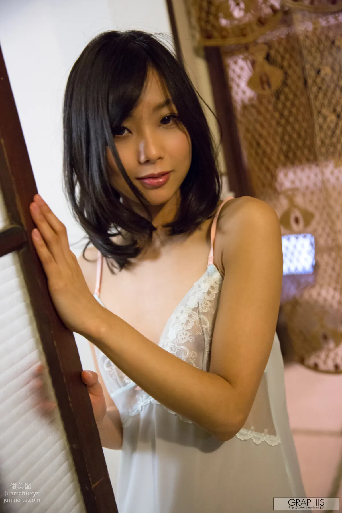 [Graphis] 2018.03.12 初脫ぎ娘 竹田ゆめ Yume Takeda page 102