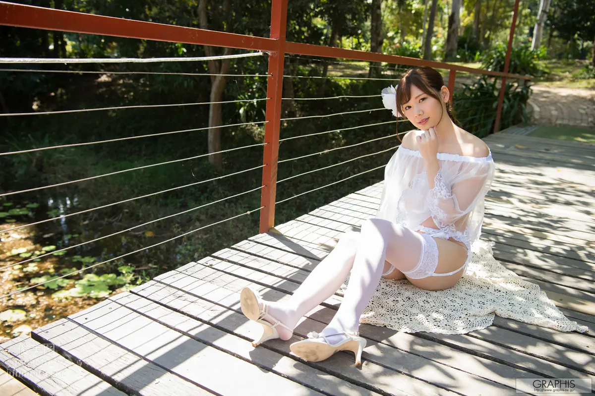 [Graphis] 2018.03.15 SPRING SPECIAL 2018 Tsumugi Akari 明里つむぎ page 194