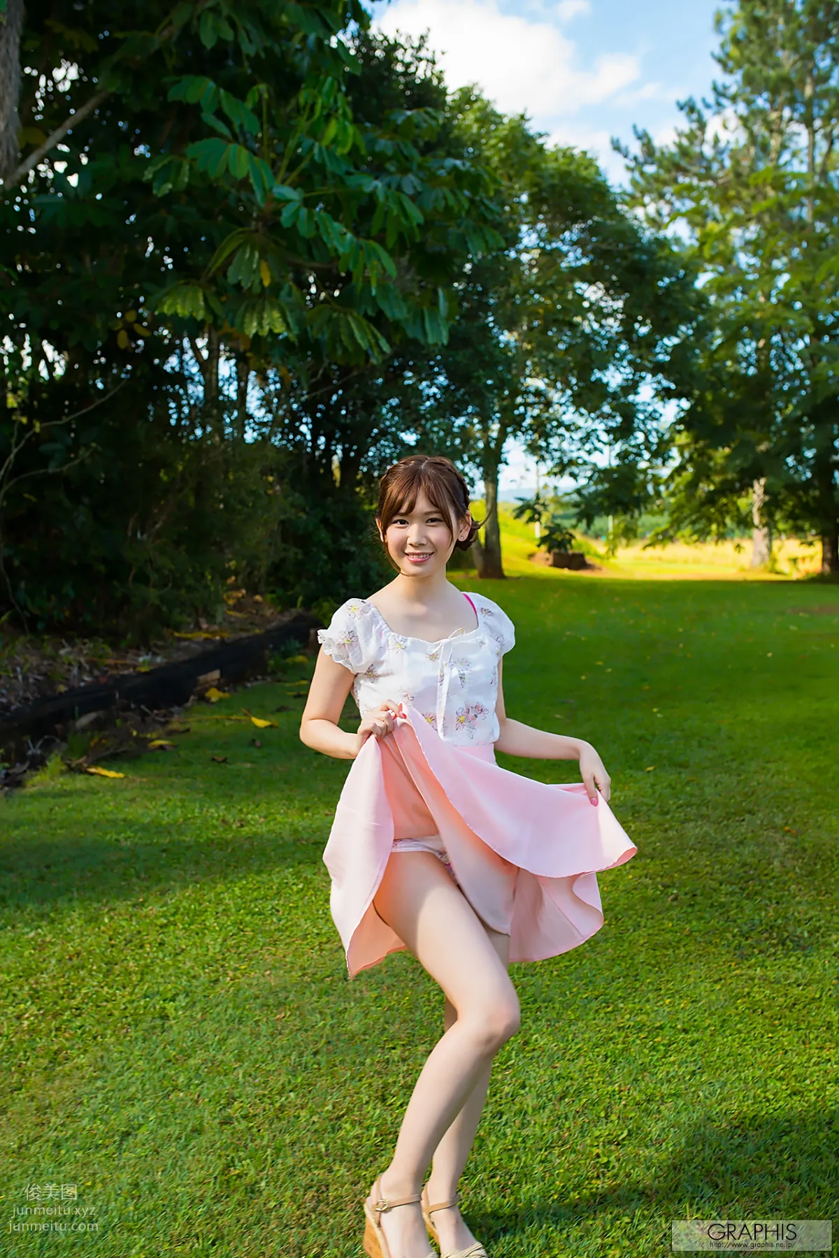[Graphis] 2018.03.15 SPRING SPECIAL 2018 Tsumugi Akari 明里つむぎ page 63