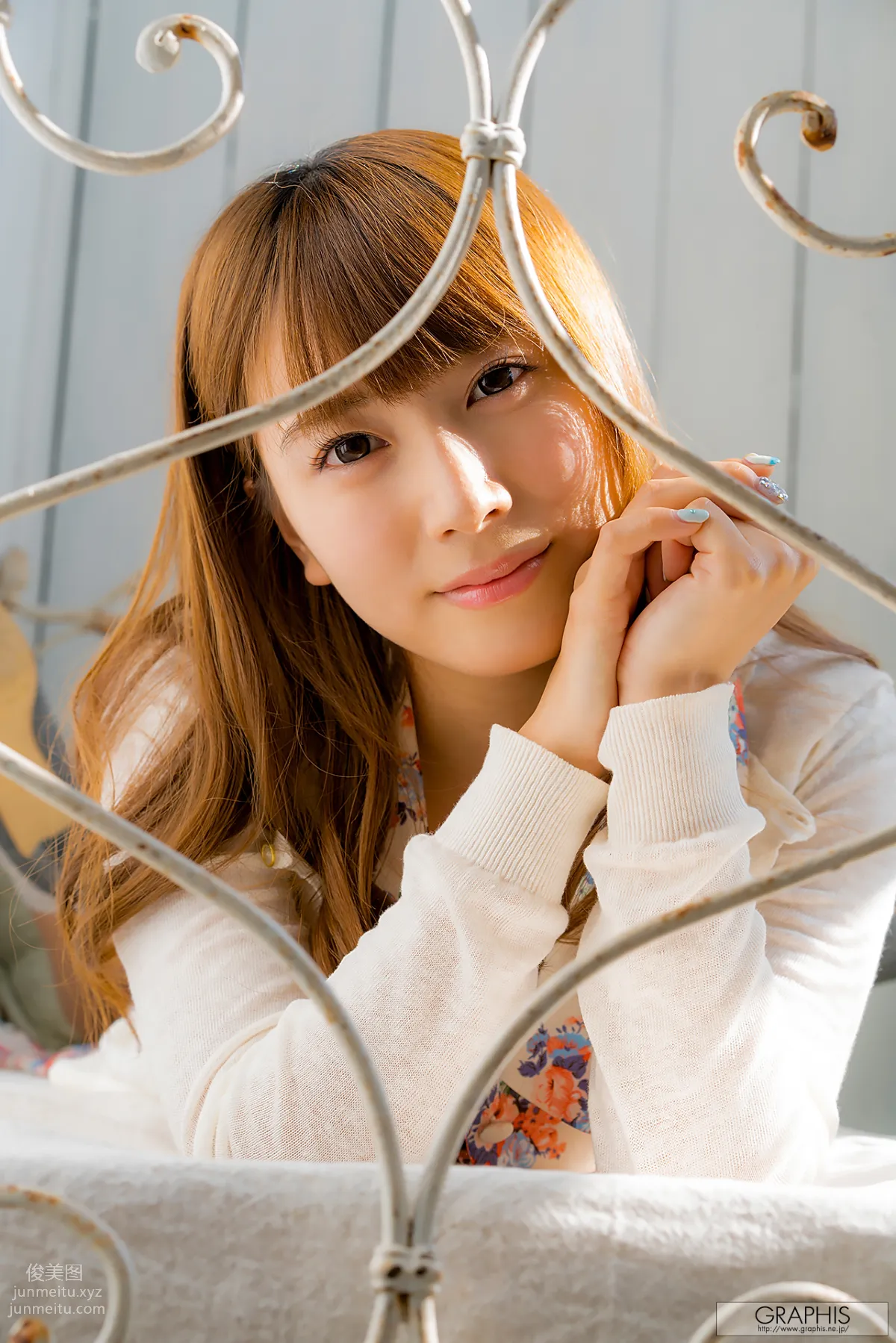 [Graphis] 2018.03.28 Gals Minami Hatsukawa 初川みなみ 「Be With You」 page 36
