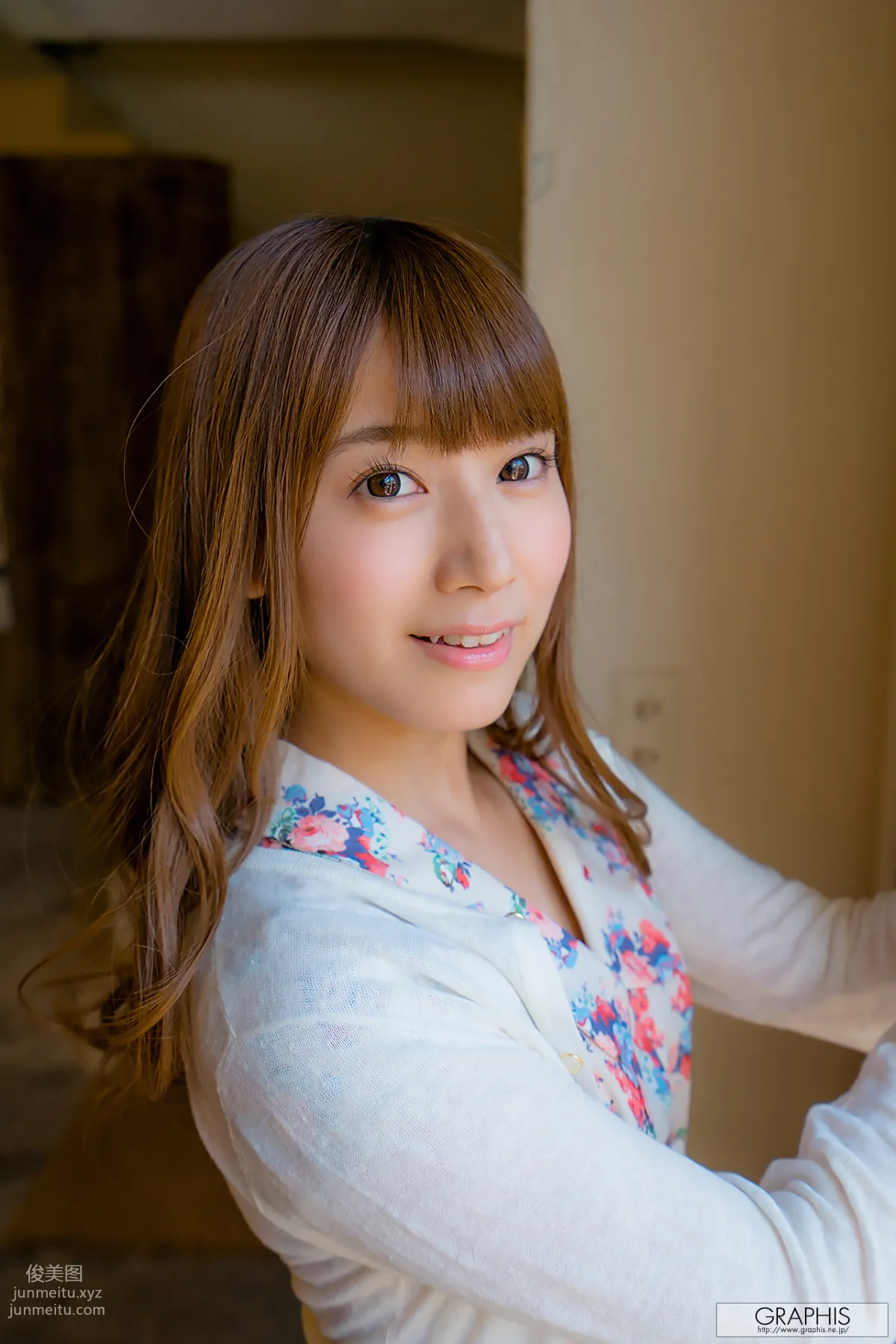 [Graphis] 2018.03.28 Gals Minami Hatsukawa 初川みなみ 「Be With You」 page 30