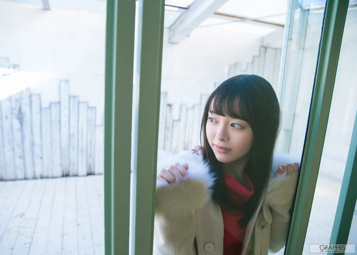 [Graphis] 2018.04.09 初脫ぎ娘 小倉由菜 Yuna Ogura page 12