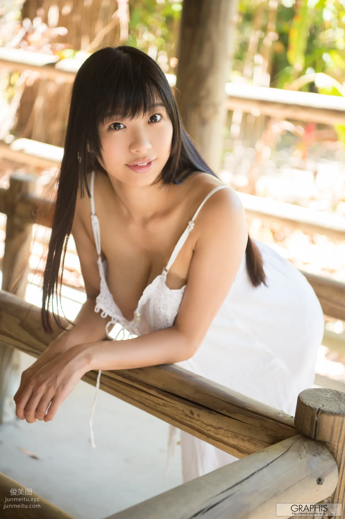 [Graphis] 2018.04.20 SPRING SPECIAL 2018 Matsuri Kiritani 桐谷まつり『Soleil』 page 129