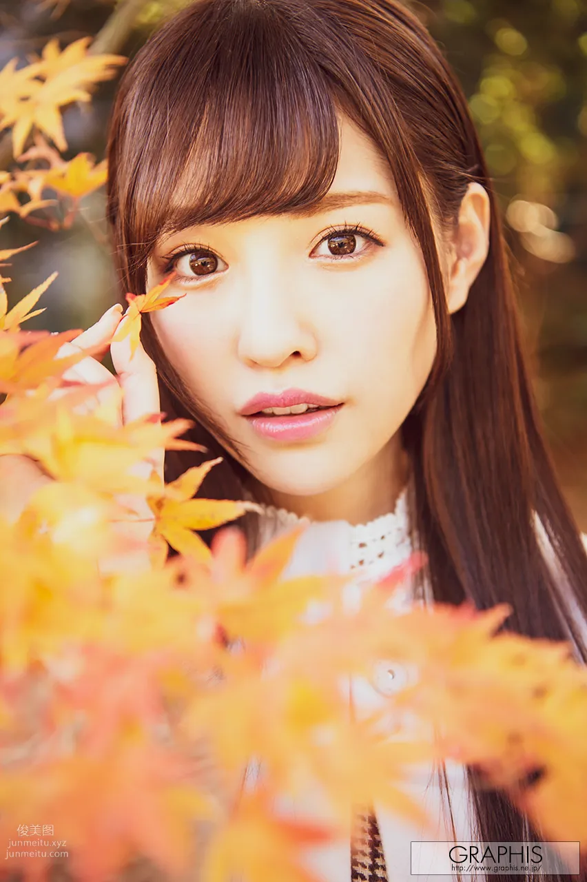 [Graphis] 2018.06 每日一枚 Arina Hashimoto 橋本ありな page 11