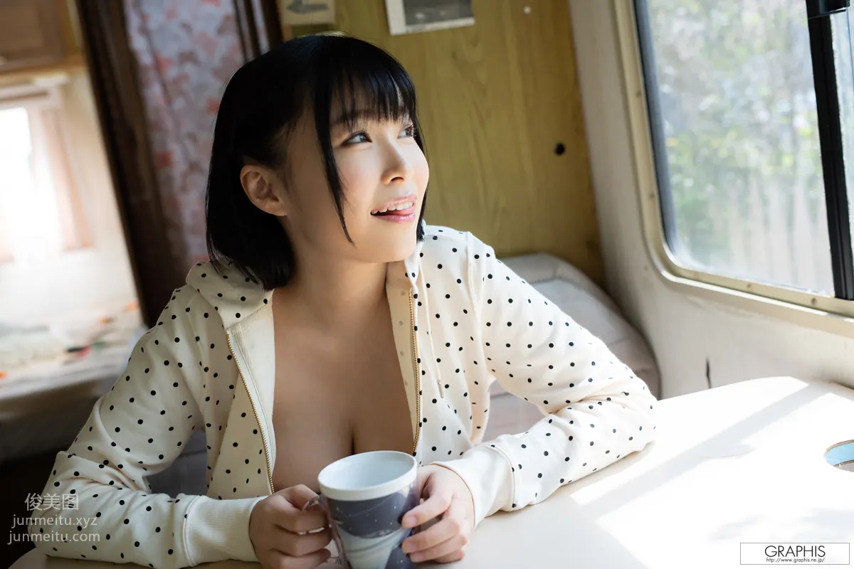 [Graphis] 2018.06.13 Gals Asuna Kawai 河合あすな Natural beauty melons! page 12