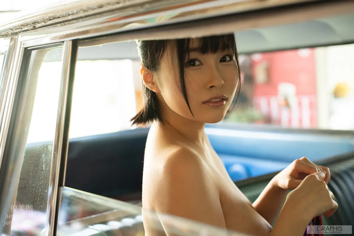 [Graphis] 2018.06.13 Gals Asuna Kawai 河合あすな Natural beauty melons! page 65