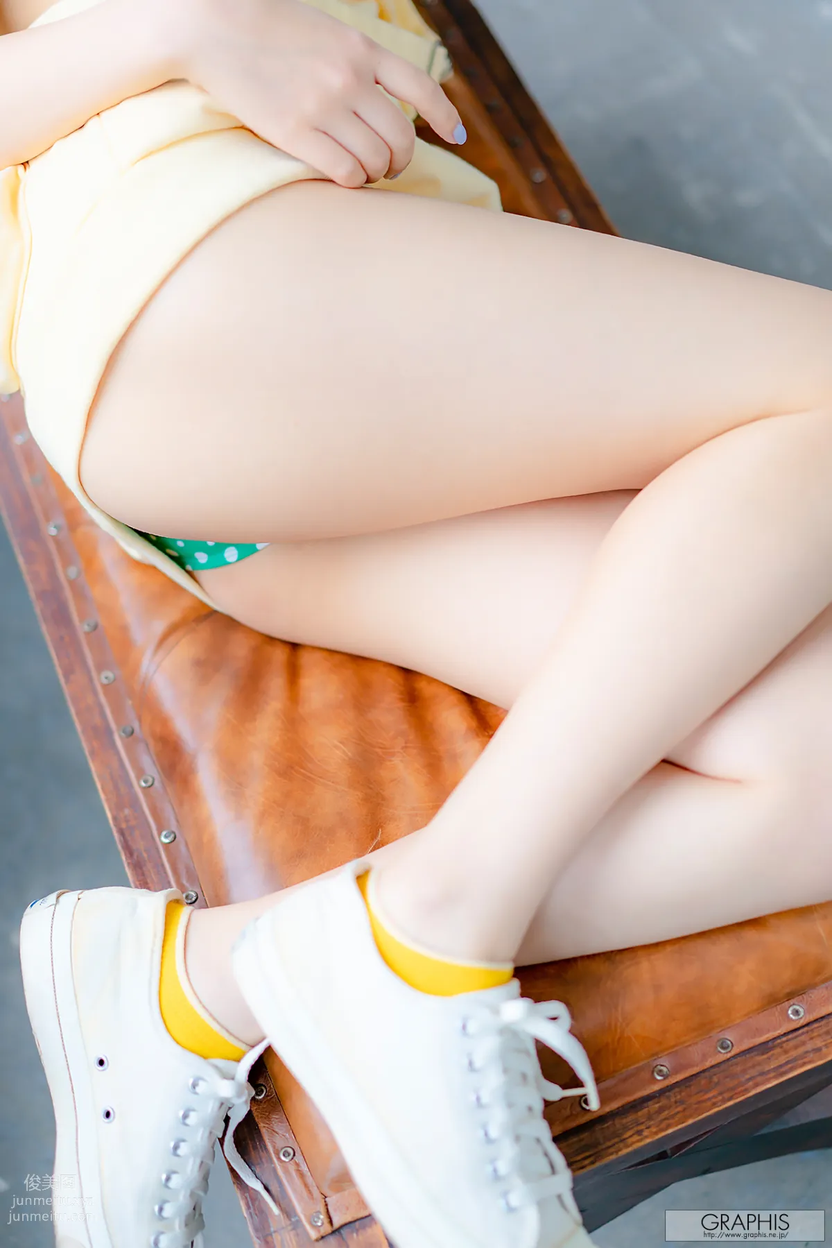 2018-10-26 Gals No.440 Nono Yuki - [Soothing Girl] page 14