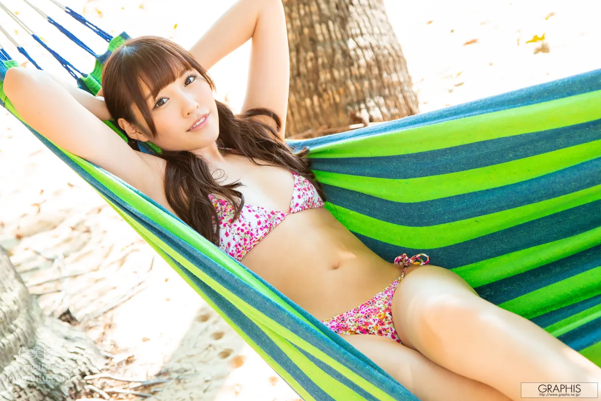 [Graphis] 2018.11 每日一枚 Arina Hashimoto 橋本ありな page 6