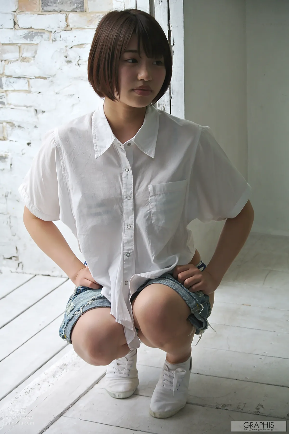 [Graphis] 2019-01-12 Gals Mahiro Tadai 唯井まひろ  『 Pure Smile 』 page 132