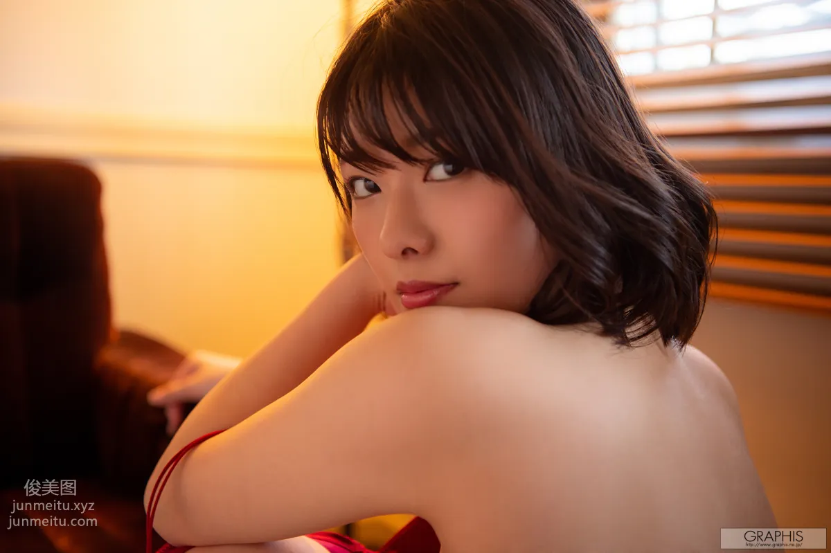 [Graphis] 2019-02-01 First Gravure 初脱ぎ娘Hinata Koizumi 小泉ひなた page 116