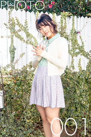 [Graphis] 2019-02-01 First Gravure 初脱ぎ娘Hinata Koizumi 小泉ひなた page 124