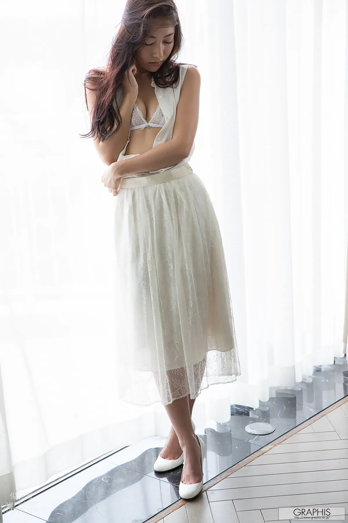 [Graphis] 2019-02-12 Ui Mita 三田羽衣  Valentine Special 2019 『 Nude 』 page 9