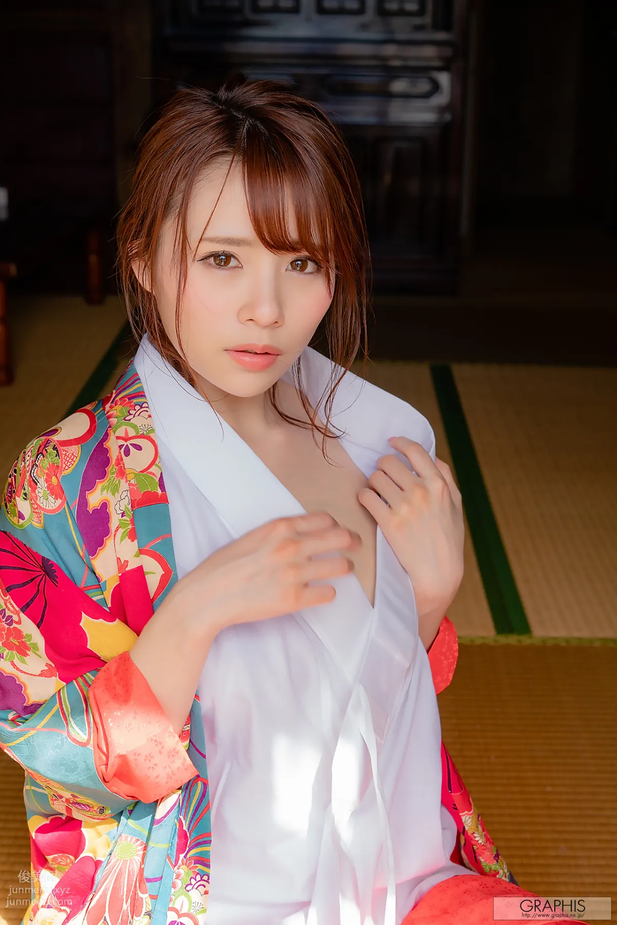 [Graphis] 2019-05-24 Mayuki Ito 伊藤舞雪 『Mystery』 page 10