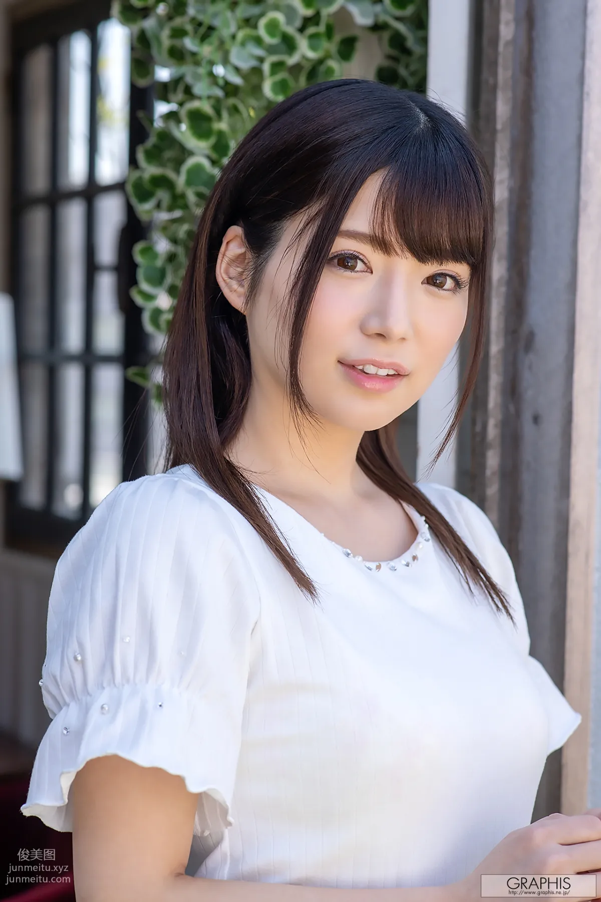 [Graphis] 2019-07-05 桜羽のどか Olhos Claros page 3