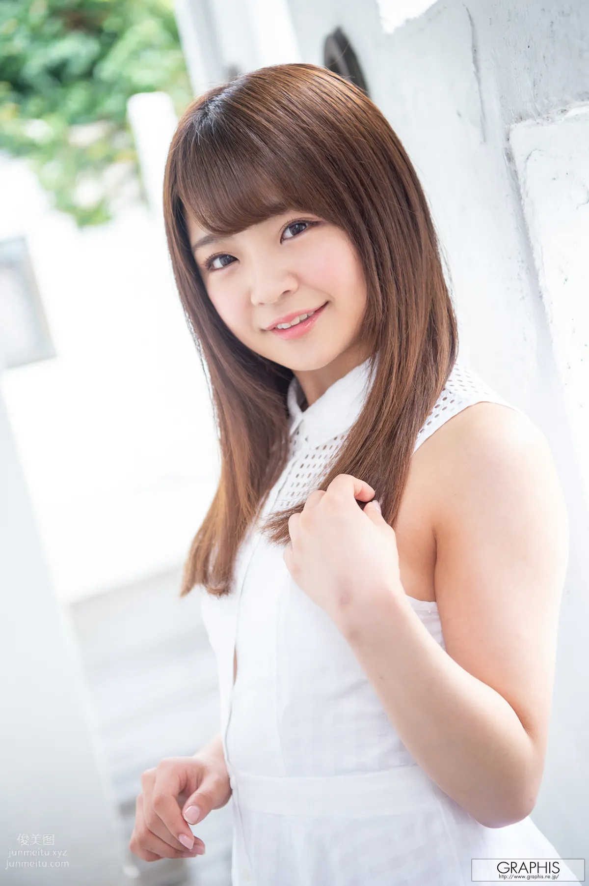 [Graphis] 2019-07-26 石原める First Gravure page 3