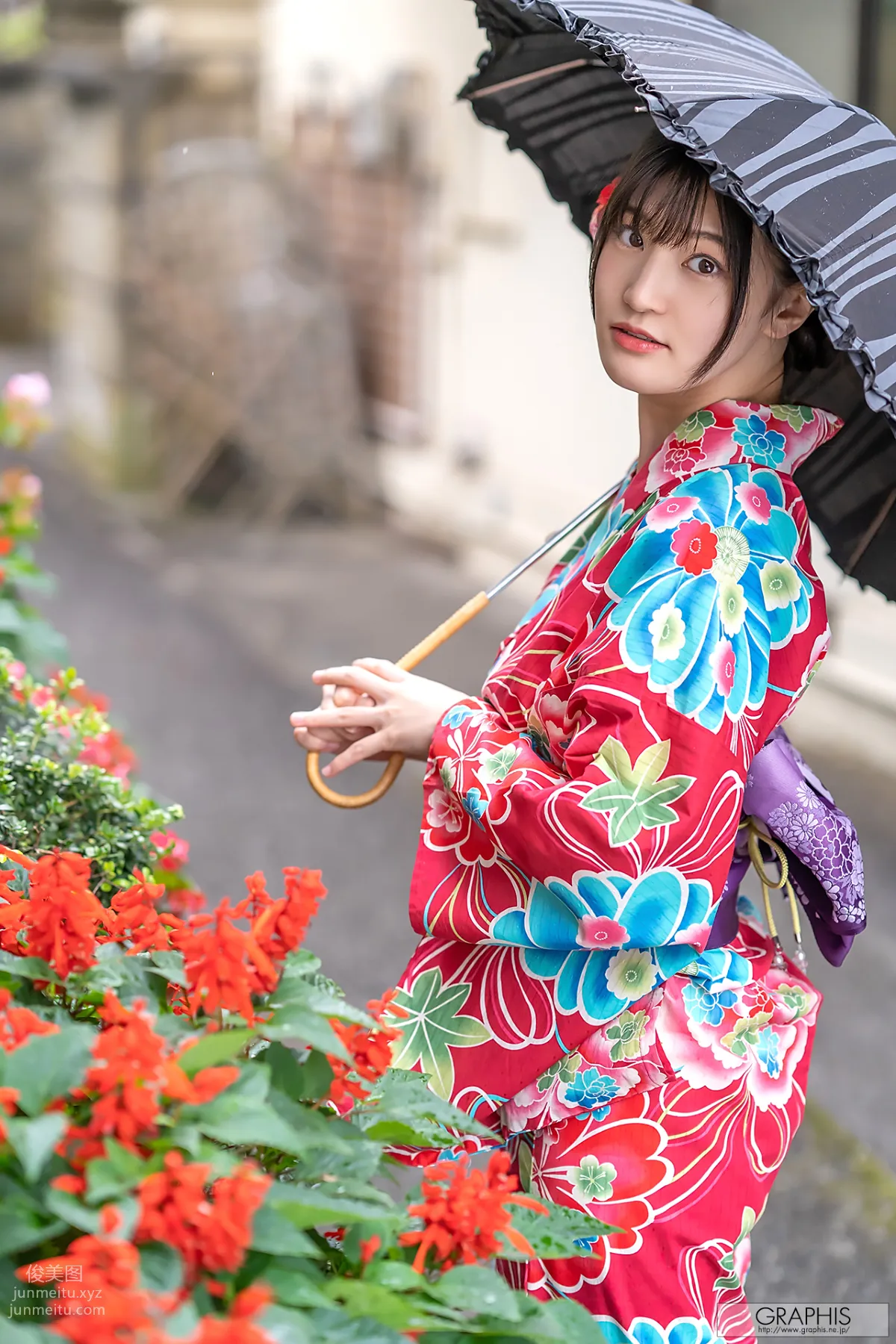 [Graphis] 2019-08-30 SPECIAL - Shoko Takahashi 高橋しょう子 『 TAKAHASHO 』 page 68
