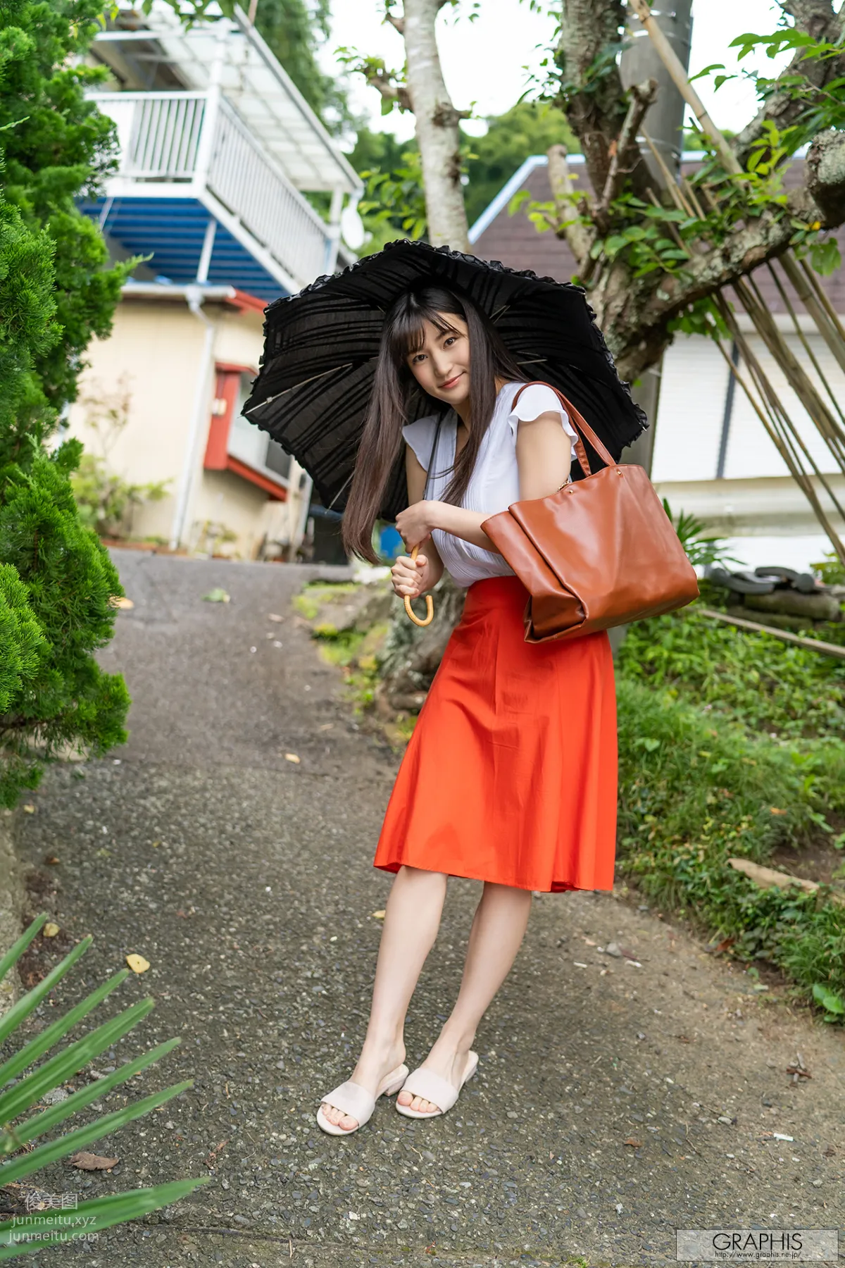 [Graphis] 2019-08-30 SPECIAL - Shoko Takahashi 高橋しょう子 『 TAKAHASHO 』 page 3