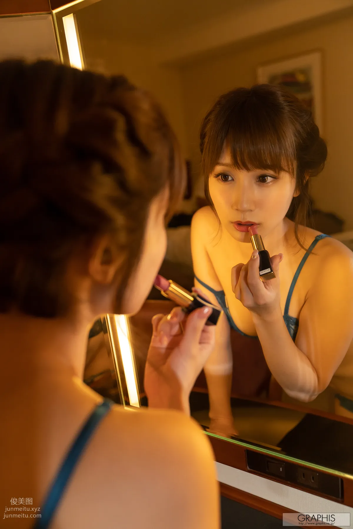 [Graphis] 2019-09-06 Special Gravure 小島みなみ Happiness page 113