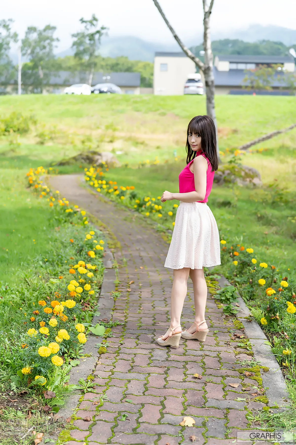 [Graphis] 2019-09-13 Special Gravure 桃乃木かな Small Devil page 6