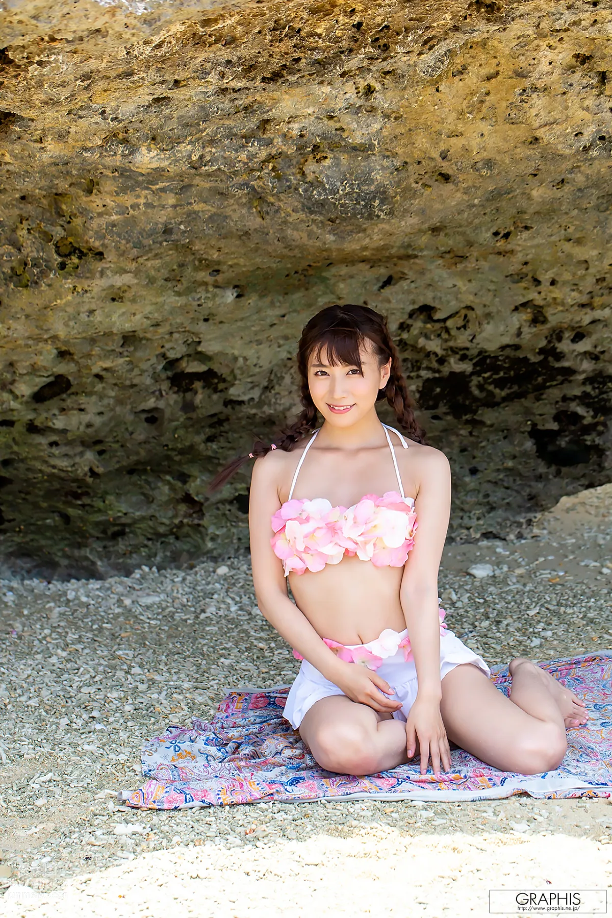 [Graphis] 2019-11-22 gals 初川みなみ umikaze page 37