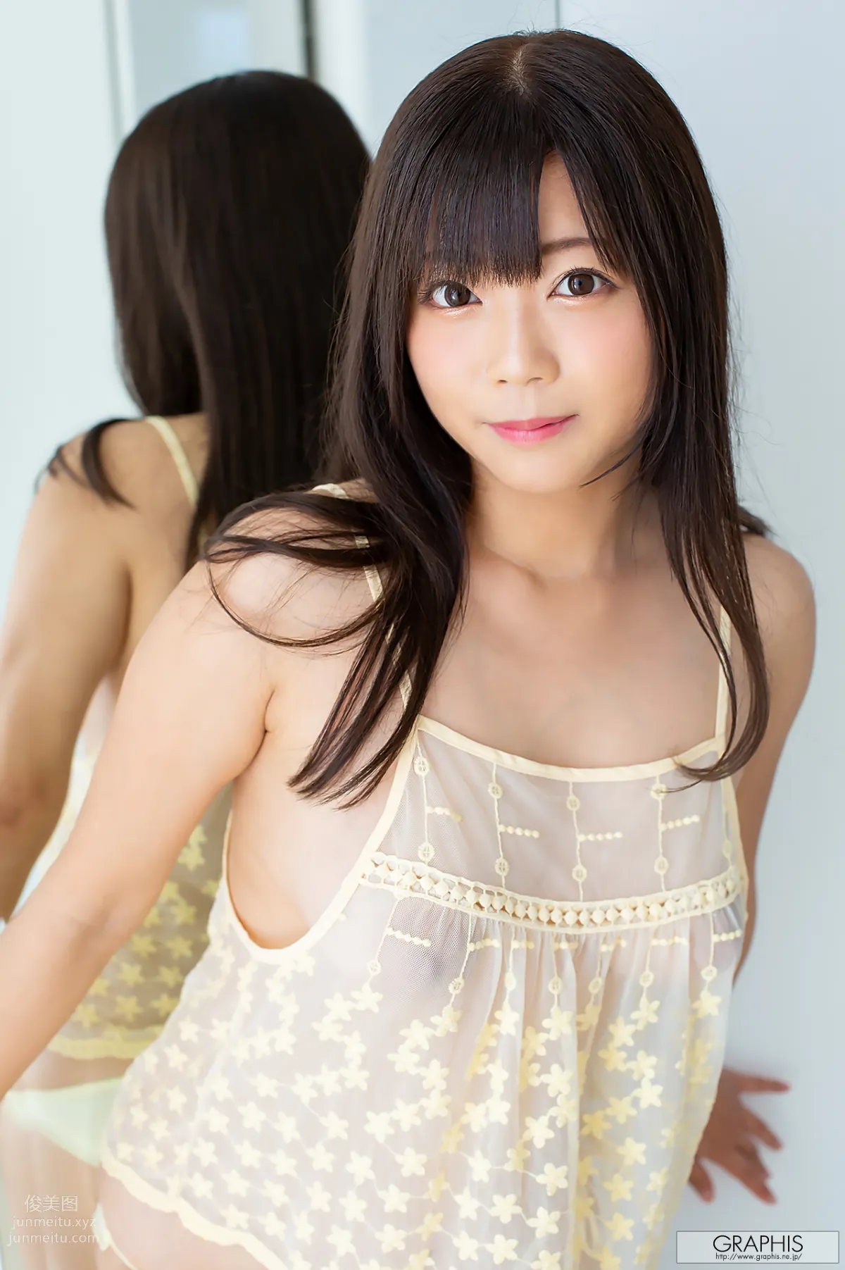 [Graphis] 2019-12-06 Gals 羽咲みはる One da Full page 107