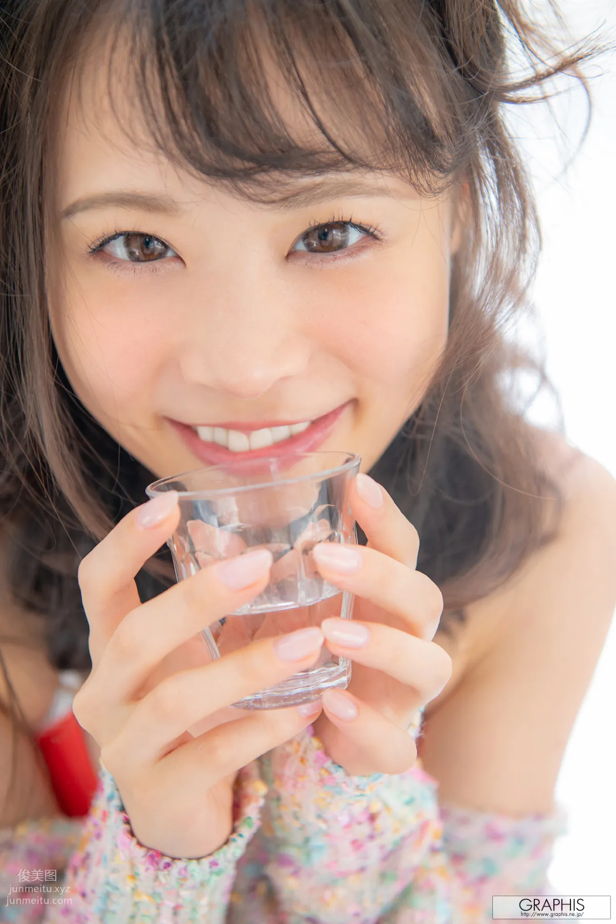 [Graphis] 2019-12-20 First Gravure - Hiyori Yoshioka 吉岡ひより page 88