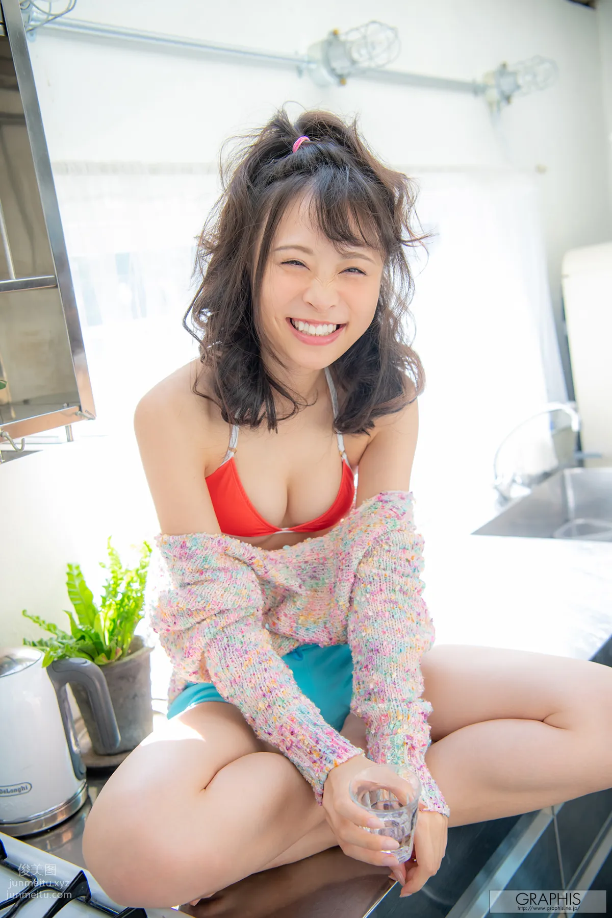 [Graphis] 2019-12-20 First Gravure - Hiyori Yoshioka 吉岡ひより page 87