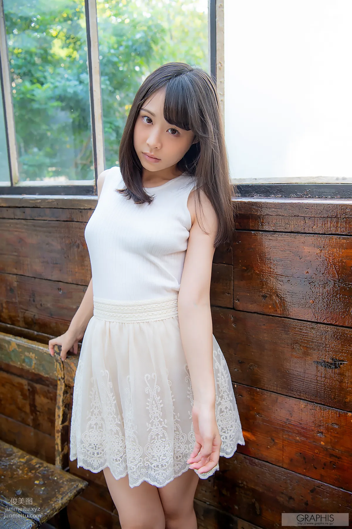 [Graphis] 2019-12-20 First Gravure - Hiyori Yoshioka 吉岡ひより page 105