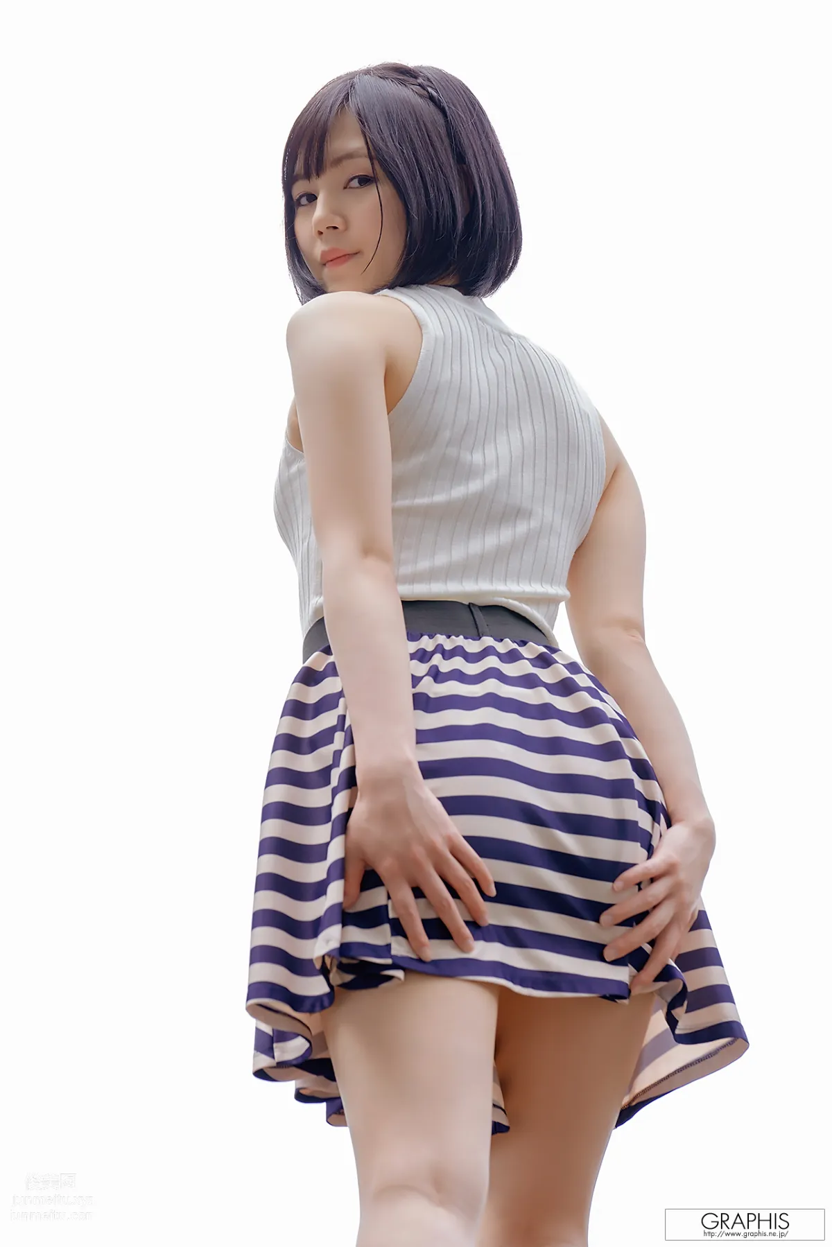 [Graphis] 2019.06.21 First Gravure 初脫ぎ娘 Remu Suzumori 涼森れむ page 6