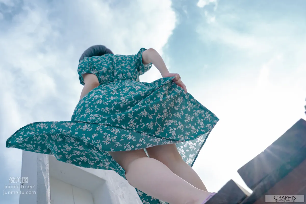 [Graphis] 2019.06.21 First Gravure 初脫ぎ娘 Remu Suzumori 涼森れむ page 74