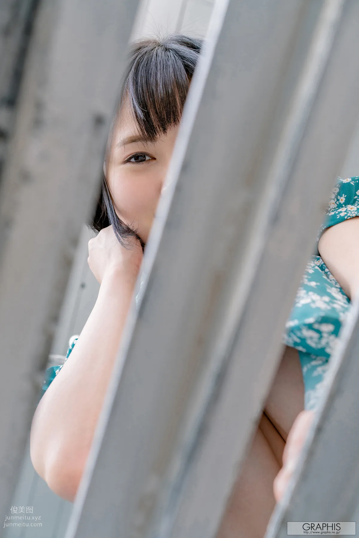 [Graphis] 2019.06.21 First Gravure 初脫ぎ娘 Remu Suzumori 涼森れむ page 78