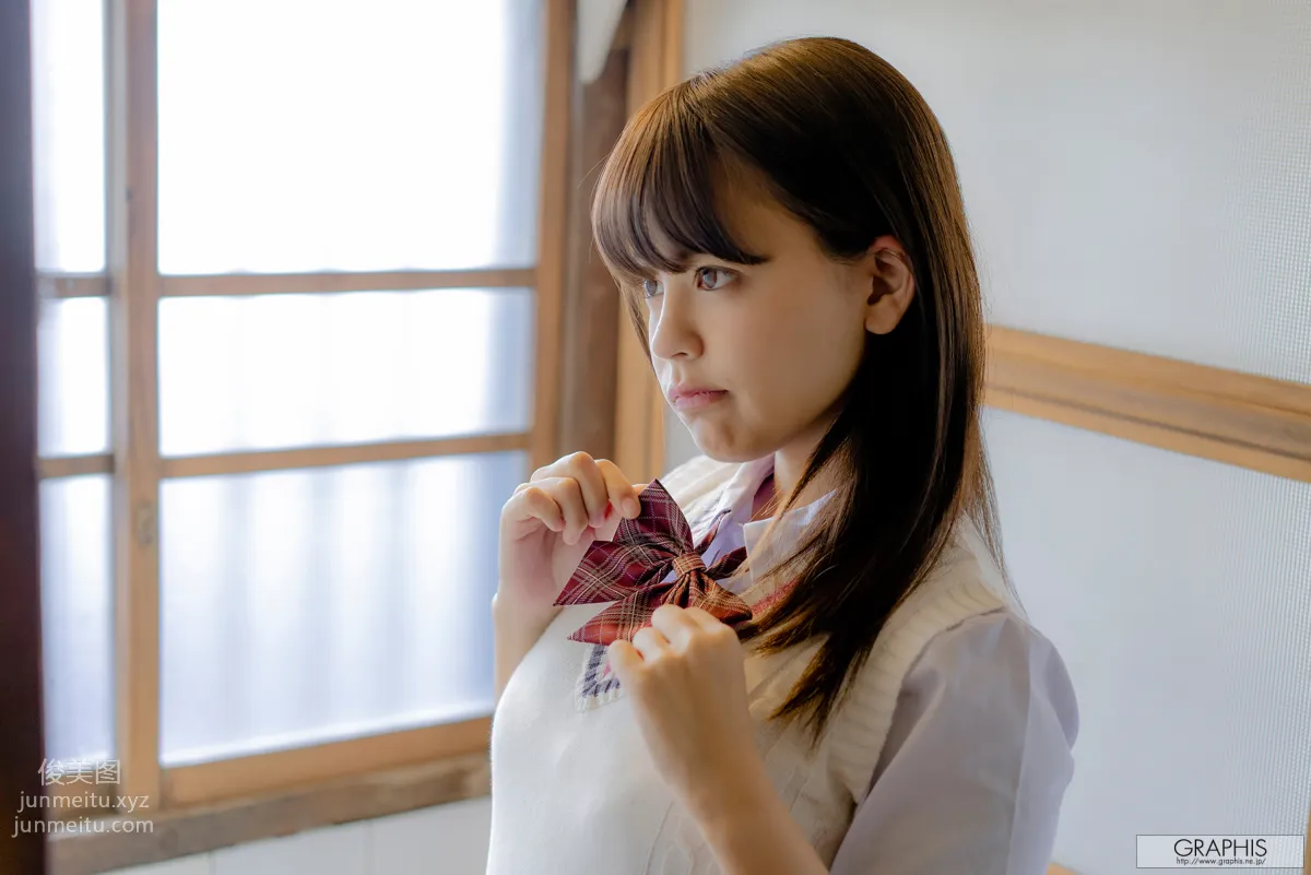 [Graphis] Gals 2019-03-01 Shion Yumi 夕美しおん  『 Corpo minimo』 page 5