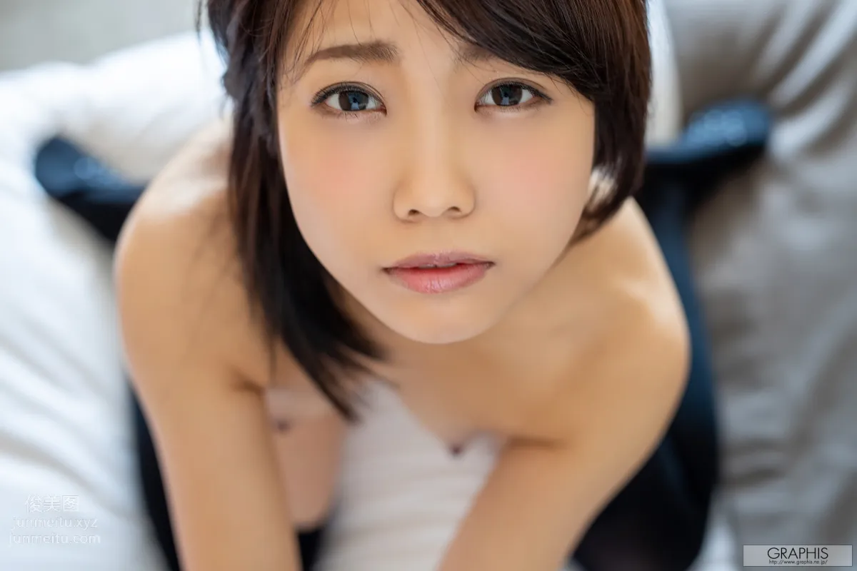 [Graphis] Limited Edition 2019-06-14 Makoto Toda 戸田真琴 page 9