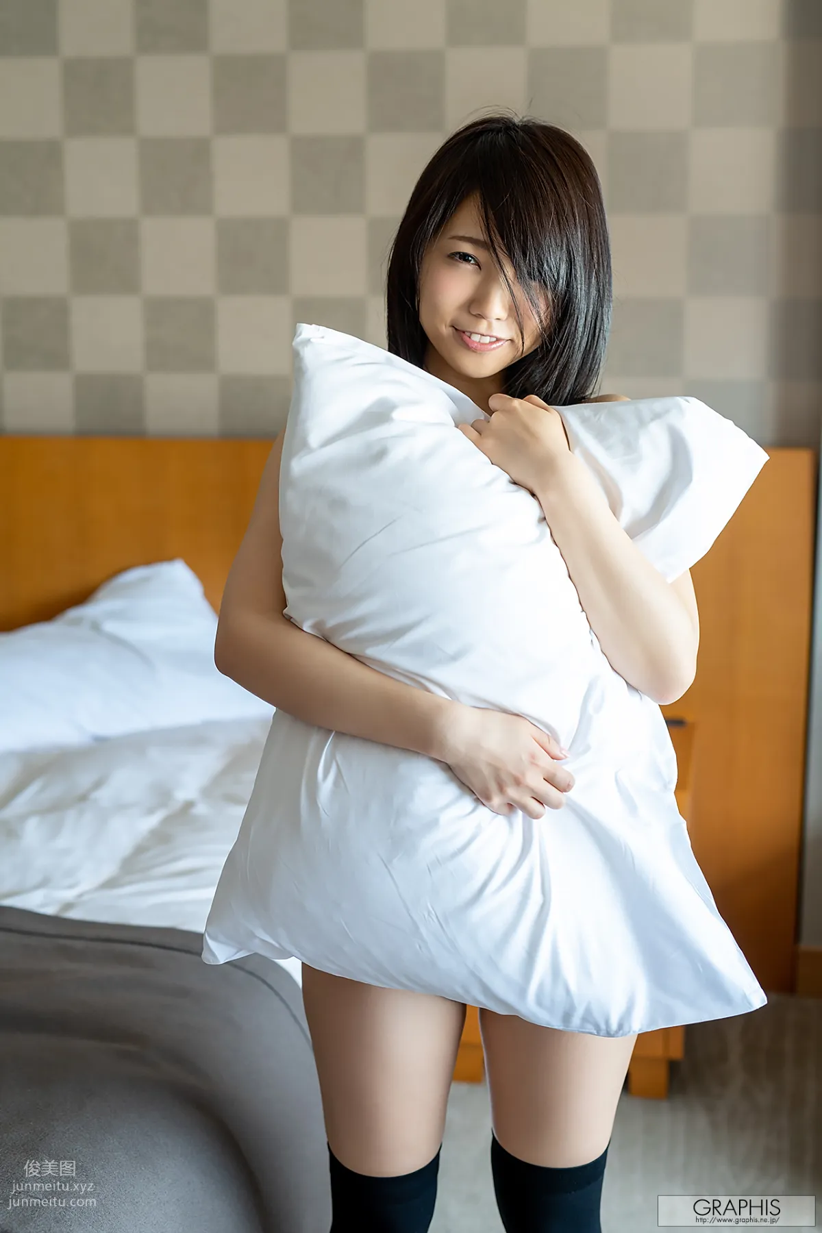 [Graphis] Limited Edition 2019-06-14 Makoto Toda 戸田真琴 page 7