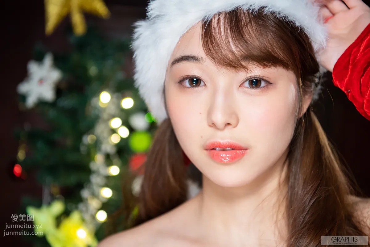[Graphis] 2019-12-31 Amin Niina 新名あみん  Xmas Special 2019! page 41