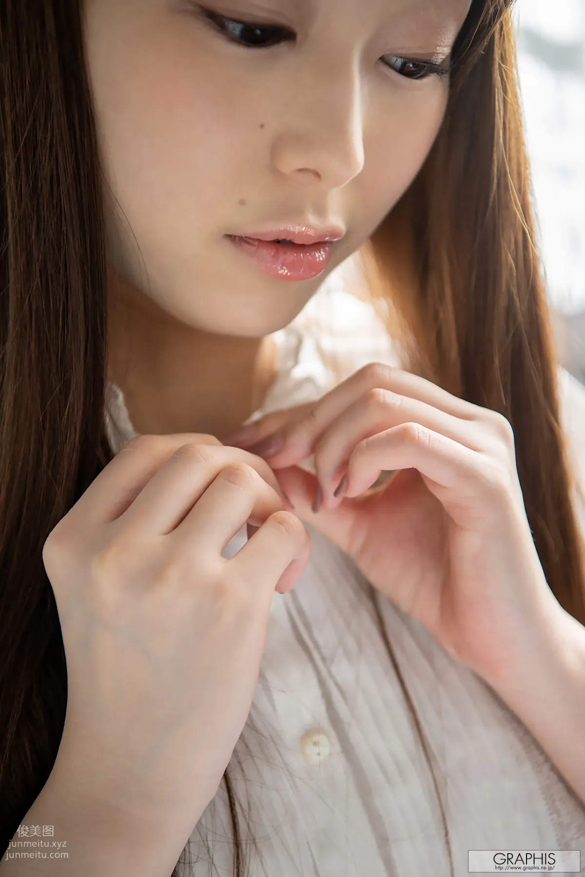 [Graphis] 2020-01-03 Gals Amin Niina 新名あみん AMIN page 10